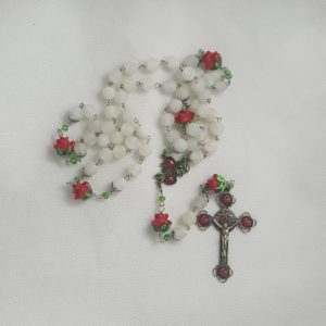 Rose them white bronze rosary